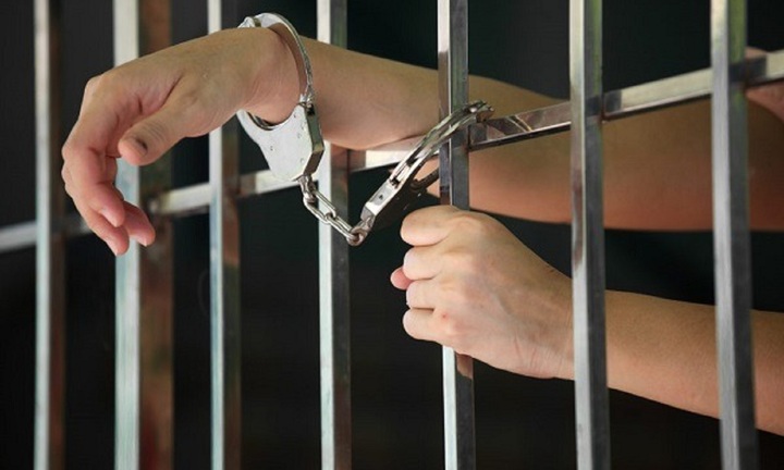 Bị hàng xóm xâm hại năm 9 tuổi, cậu bé không dám lên tiếng vì mặc cảm, 20 năm sau mới đứng ra tố cáo