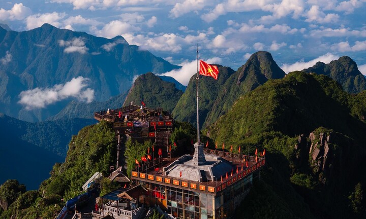 Du khách Việt và quốc tế vui Tết Độc lập 2/9 tại Sun Paradise Land ba miền