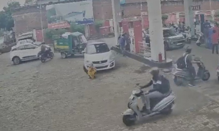 Người phụ nữ 60 tuổi bị ô tô tông tử vong khi ngồi chờ con trai đổ xăng, tài xế gây tai nạn bỏ trốn