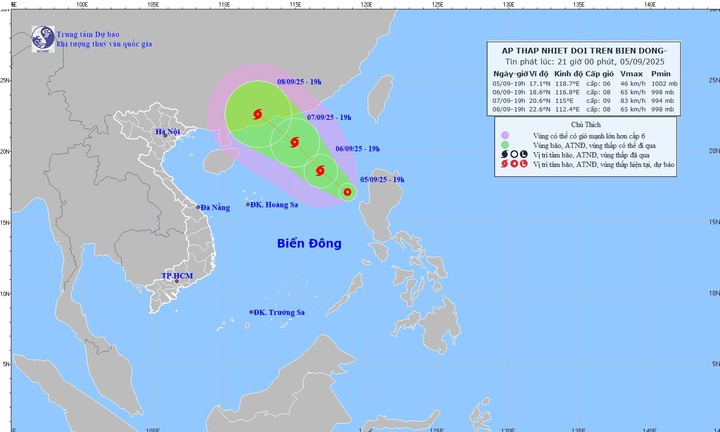 Tin áp thấp nhiệt đới mới nhất trên biển Đông: Giật cấp 8, sóng cao tới 4m