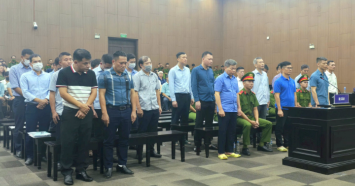 Nữ bị cáo duy nhất vụ Thuận An khai đưa phong bì nhưng nói không biết bên trong có tiền