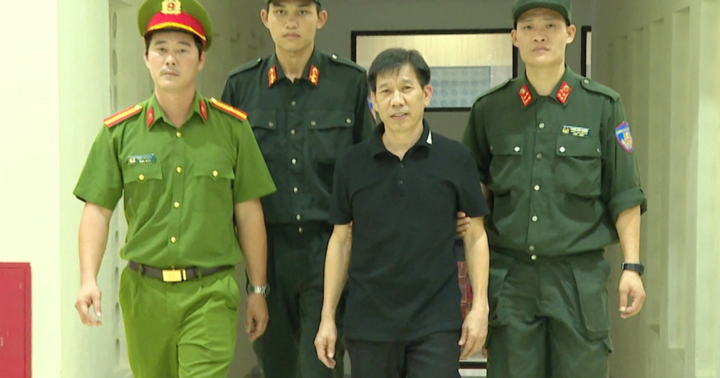 Vụ bắt giang hồ Mạnh “Gỗ”: Nhiều cán bộ kiểm lâm nhận hối lộ hàng tỷ đồng