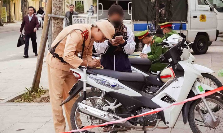 Điều kiện để được nhận 5 triệu đồng khi cung cấp tin phản ánh vi phạm giao thông theo đề xuất mới nhất