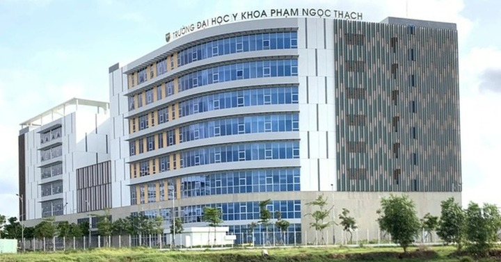 Tin tức giáo dục nổi bật 24h: Một trường đại học công khai chi tiết thu nhập của lãnh đạo, giảng viên