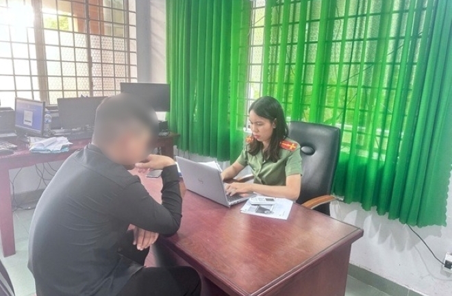 Một KOL thường xuyên đăng clip triệu view bị công an mời làm việc