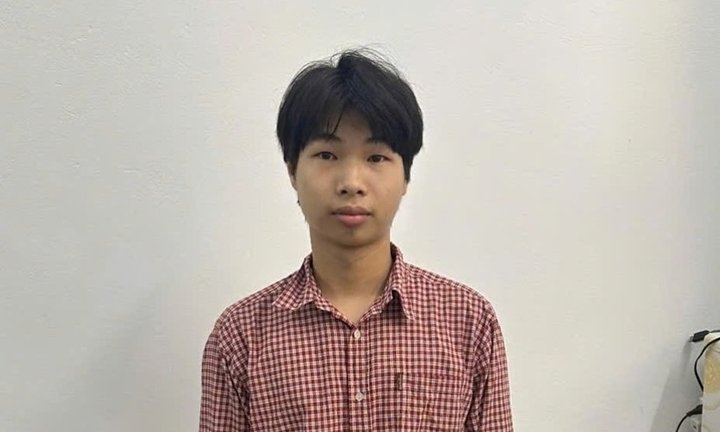 Bắt giữ khẩn cấp Bùi Lại Việt Anh rao bán mô hình nhưng giao gạch cho khách