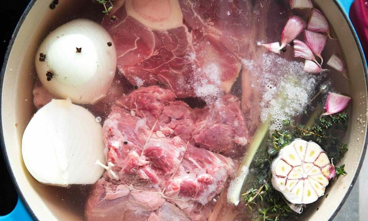 Loại gia vị chớ nên cho vào khi luộc thịt kẻo “mất ngon”