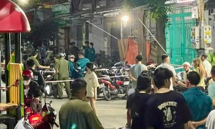 Vụ thi thể 2 vợ chồng trước cửa nhà ở TP.HCM: Hé lộ nguyên nhân đau lòng