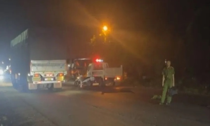 Tài xế gây tai nạn khiến 2 người thương vong, sợ hãi bỏ chạy 1km mới dừng lại