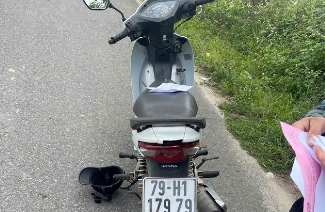 Kiểm tra phương tiện vi phạm, CSGT giúp thanh niên nghèo tìm lại xe máy sau gần 1 mất trộm