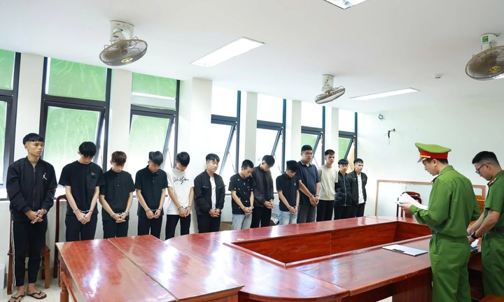 Quảng Trị: Khởi tố 16 đối tượng có hành vi hung hãn, côn đồ