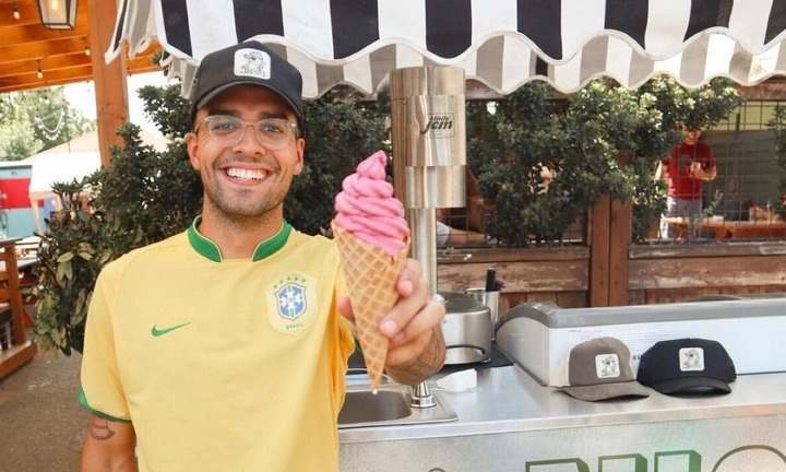 Chỉ một lần ăn kem dạo, chàng trai 18 tuổi 