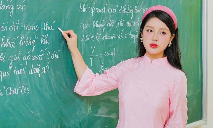 Bộ GD&ĐT ban hành quy định mới về lương dạy thêm giờ, giáo viên nói gì?