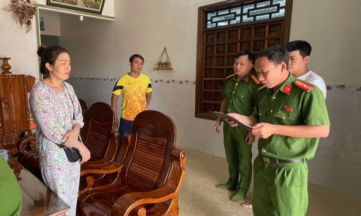 Tạm giữ hình sự 