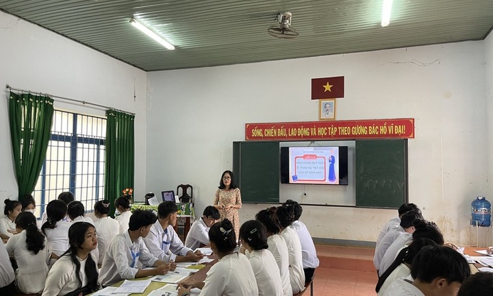 Dự thảo Thông tư mới của Bộ GD&ĐT: Giáo viên GDTX nghỉ hè trong bao lâu?