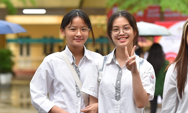 Nhiều trường đại học kéo dài thời gian xét tuyển bổ sung, có nơi đến tháng 10