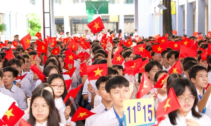 TP.HCM dự kiến chi hơn 2.600 tỷ hỗ trợ học phí năm học 2025-2026