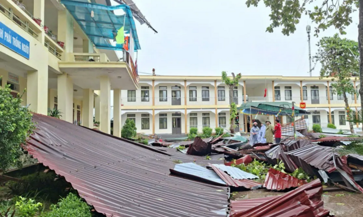 Hơn 1.000 cơ sở giáo dục bị thiệt hại do bão số 10 Bualoi, thiệt hại hàng trăm tỉ đồng