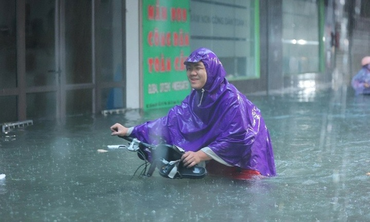 Hà Nội còn ngập úng ở những khu vực nào?