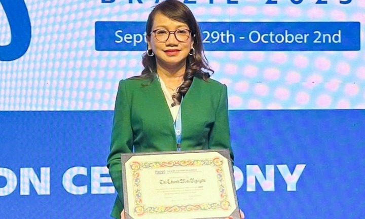 Chân dung nữ giáo sư Việt, được công nhận là Viện sĩ Viện Hàn lâm Khoa học Thế giới