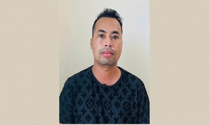 Đối tượng truy nã đặc biệt Giang Văn Tuyên ra đầu thú