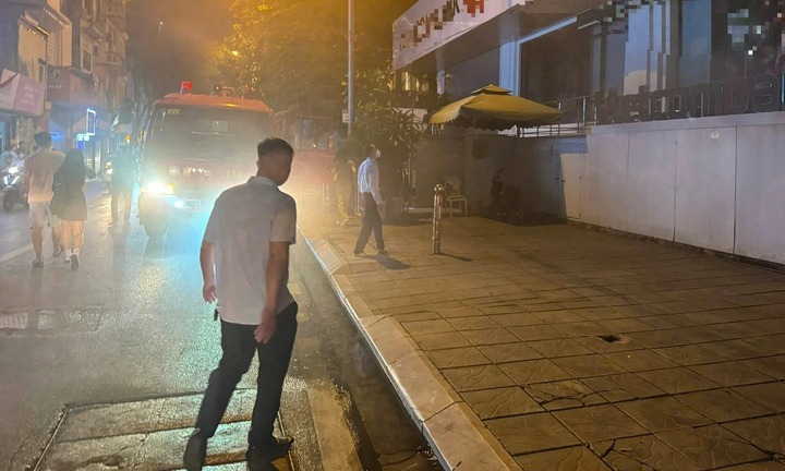 Hà Nội: Cháy tại phòng giao dịch một ngân hàng trên đường Thụy Khuê