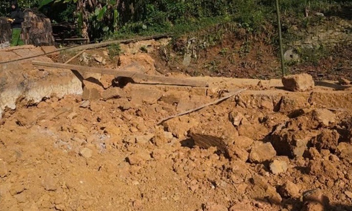 Sập tường khi tháo dỡ nhà ở Lào Cai, 2 người tử vong, 1 người bị thương