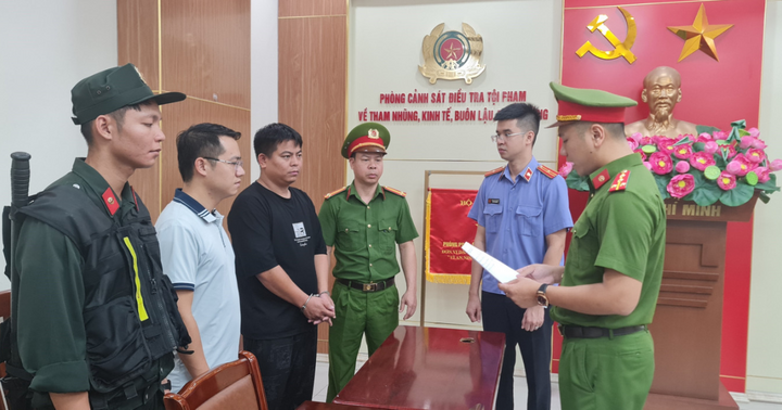 Công an Quảng Ninh triệt phá đường dây buôn lậu 