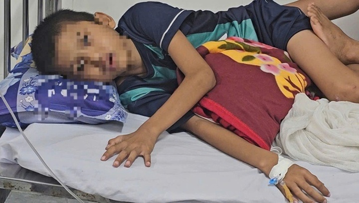 Vụ 40 học sinh nhập viện nghi ngộ độc ở Quảng Trị: Đã có kết quả xét nghiệm mẫu thức ăn