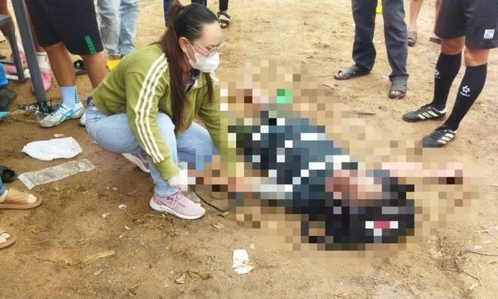 Người đàn ông tử vong khi đang cổ vũ bóng đá