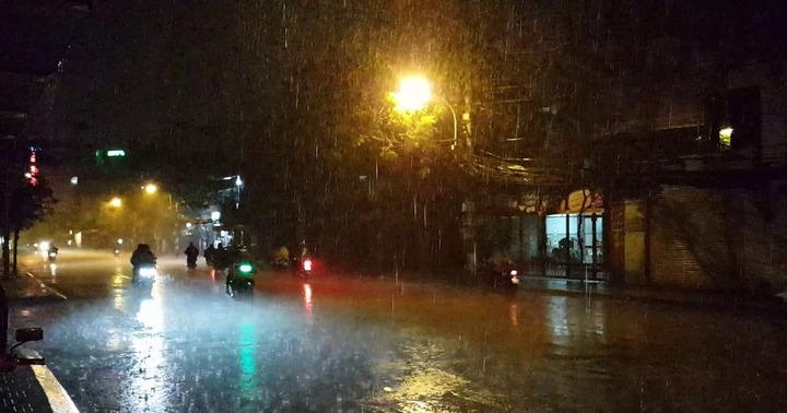 Tin tức dự báo thời tiết hôm nay (17/10): Bắc Bộ mừa rào và đông về đêm và sáng sớm