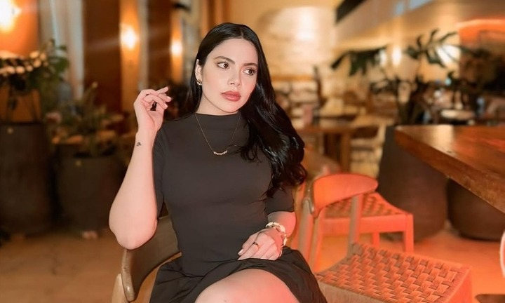 Nữ người mẫu nổi tiếng bị cảnh sát bắt giữ sau án mạng tại bãi đậu xe