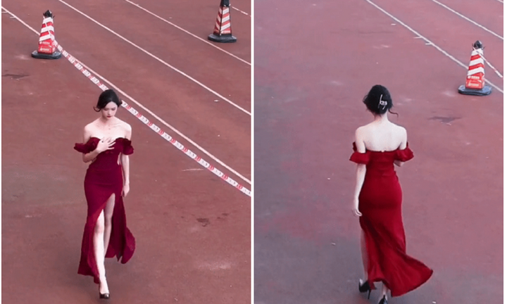 Cả trường đại học