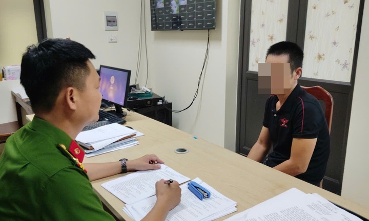 Bắt quả tang 7 đối tượng 