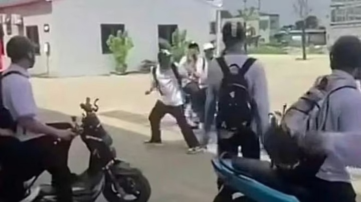 Tin tức giáo dục 24h: Hà Nội yêu cầu địa phương, trường học lập đường dây nóng ứng phó bạo lực học đường