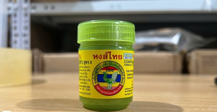 Dầu hít mũi Hong Thai nổi tiếng của Thái Lan bị phát hiện nhiễm khuẩn