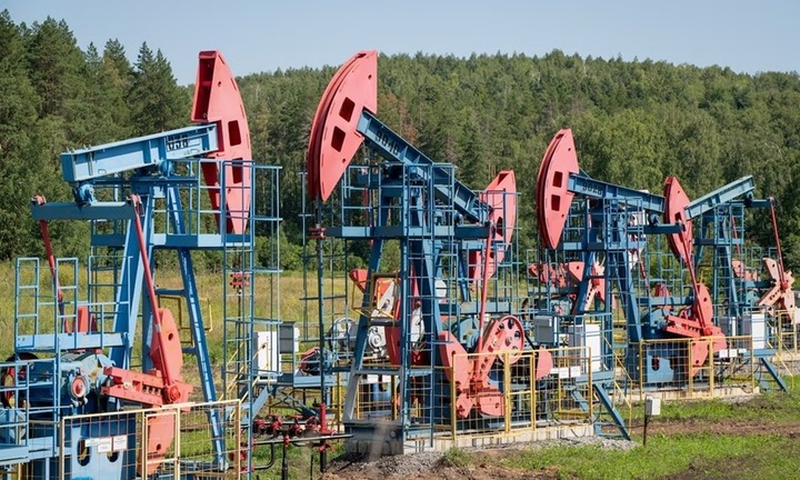 Giá xăng dầu hôm nay (28/10): Giá dầu thế giới giảm nhẹ 