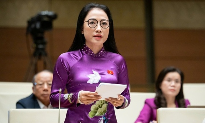 ĐBQH day dứt khi ngành y dần biến thành 