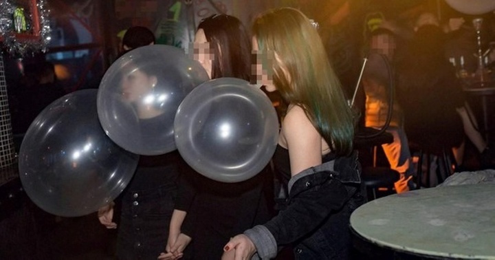 Vợ chồng trẻ liệt chân tay, tổn thương tủy sống cổ vì 