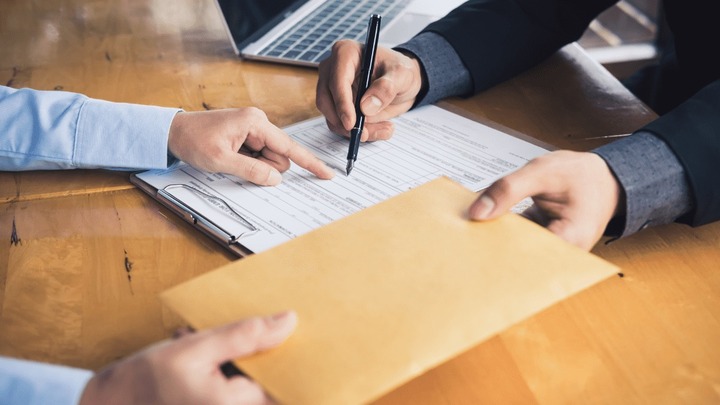 Công ty cổ phần Lương thực Thực phẩm Vĩnh Long bị xử phạt do vi phạm trong lĩnh vực chứng khoán