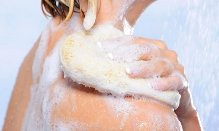 Mẹo khi tắm giúp da bạn sáng hơn