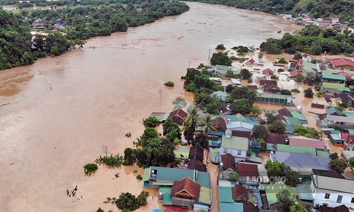 Tin cảnh báo lũ trên các sông từ Nghệ An đến Quảng Trị