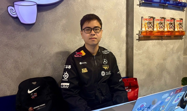 Cuộc sống của Quán quân Olympia duy nhất không du học