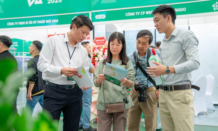 Intech Solar nổi bật với giải pháp xanh tại Hội chợ Mùa Thu 2025