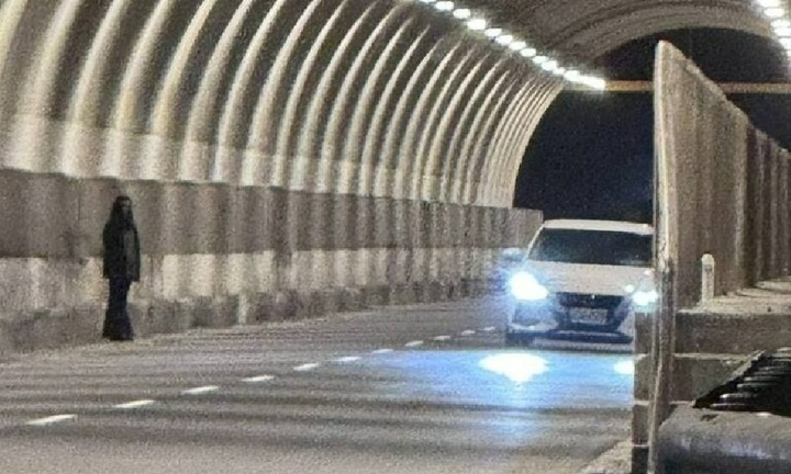 Người đàn ông run sợ kể chuyện gặp