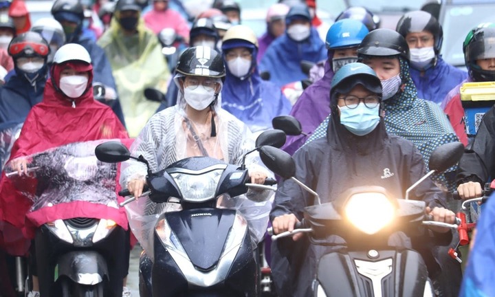 Tin tức dự báo thời tiết hôm nay (4/11): Ảnh hưởng không khí lạnh, Trung Bộ mưa tiếp diễn