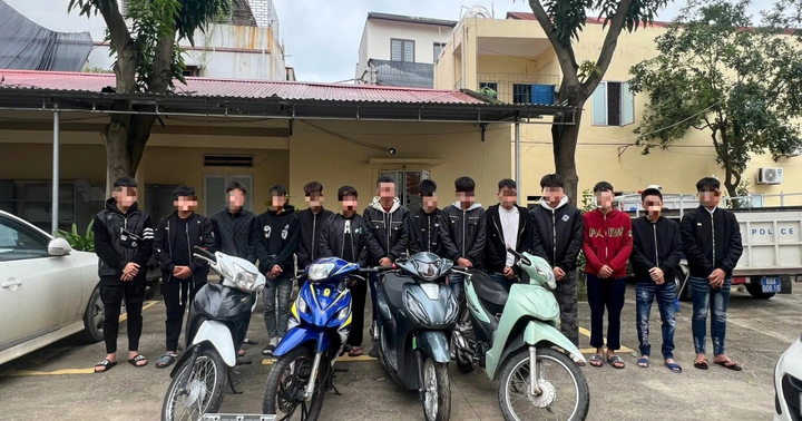 Triệu tập 14 thanh thiếu niên dùng dao, tuýp sắt hỗn chiến trong đêm