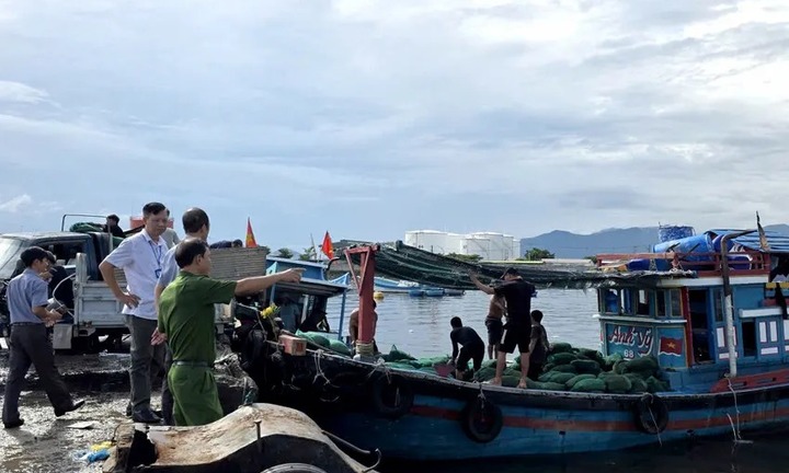 Khánh Hòa cho học sinh nghỉ 2 ngày để tránh bão số 13