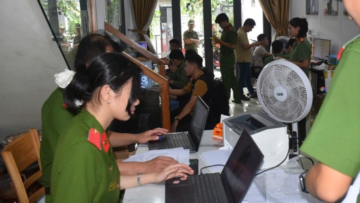 Triệt phá đường dây tạo tài khoản ảo cho đối tượng lừa đảo ở Campuchia, bắt Đào Xuân Hoàng