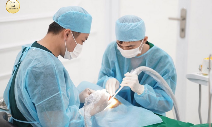 Nha Khoa Thẩm Mỹ Liberty chăm sóc răng miệng toàn diện, uy tín